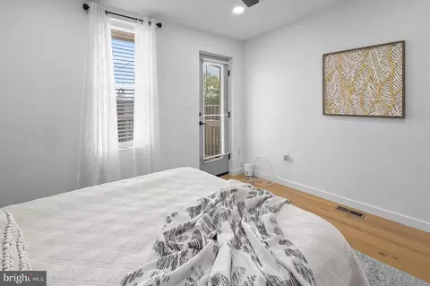 Bedroom - 3306 E Lombard St, Baltimore, MD 21224 photo 3 of 6