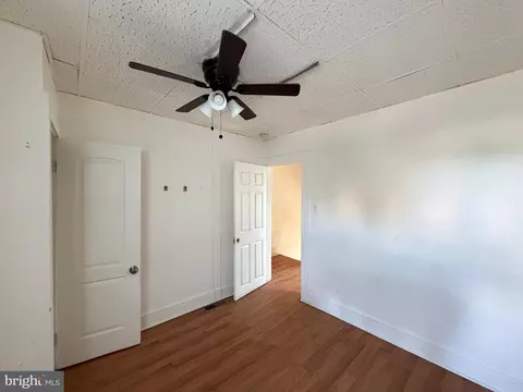 Bedroom - 4128 Eierman Ave, Baltimore, MD 21206 photo 3 of 5