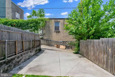 Exterior - 624 W 33rd St, Baltimore, MD 21211 photo 3 of 3