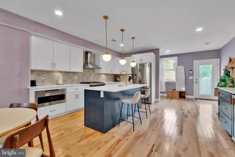 Entry Way - 624 W 33rd St, Baltimore, MD 21211 photo 2 of 7