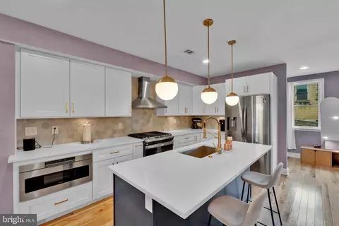 Kitchen - 624 W 33rd St, Baltimore, MD 21211 photo 1 of 6
