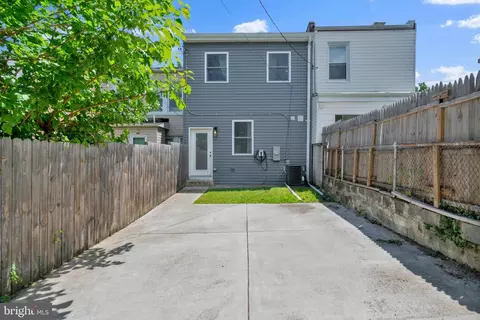 Exterior - 624 W 33rd St, Baltimore, MD 21211 photo 2 of 3