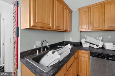 Kitchen - 1927 E Baltimore St, Baltimore, MD 21231 photo 1 of 2