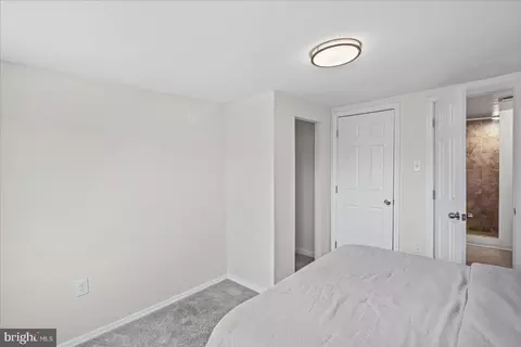 Bedroom - 1504 William St, Baltimore, MD 21230 photo 6 of 7