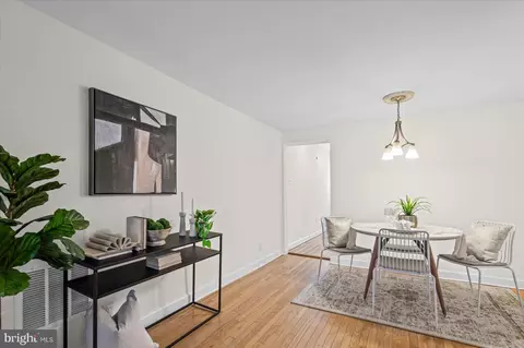 Dining - 1504 William St, Baltimore, MD 21230 photo 1 of 1