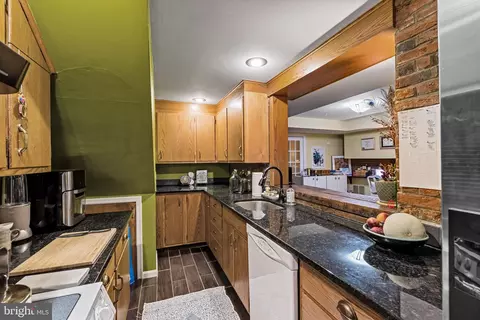 Kitchen - 1210 Eutaw Pl, Baltimore, MD 21217 photo 12 of 13