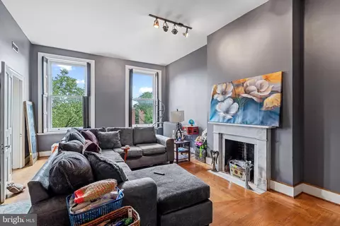 Living - 1210 Eutaw Pl, Baltimore, MD 21217 photo 2 of 6