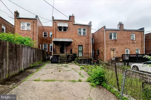 Exterior - 4320 Berger Ave, Baltimore, MD 21206 photo 4 of 4