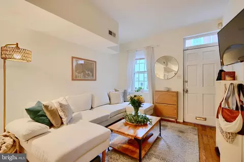 3 E Hamburg St E, Baltimore, MD 21230