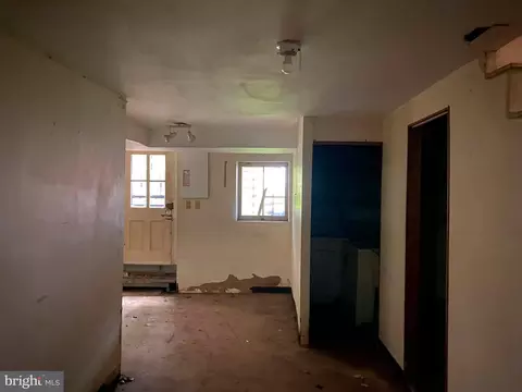 Entry Way - 747 E 36th St, Baltimore, MD 21218 photo 1 of 3