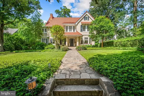6 Elmhurst Rd, Baltimore, MD 21210
