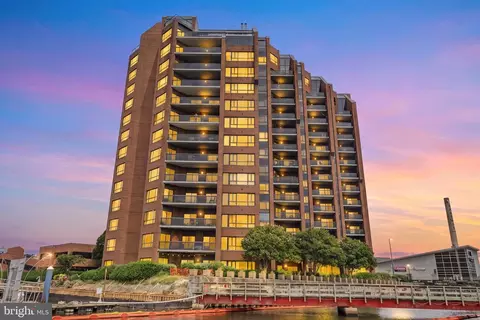 2515 Boston St #506, Baltimore, MD 21224