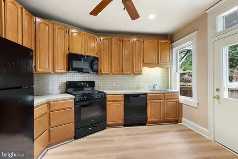 Kitchen - 608 E 33rd St, Baltimore, MD 21218 photo 1 of 3