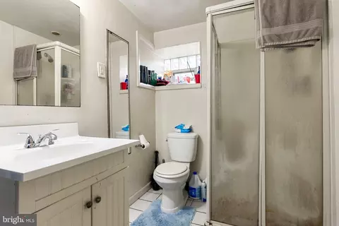 Bath - 608 E 33rd St, Baltimore, MD 21218 photo 3 of 3