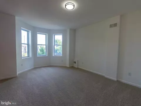 Living - 3010 Baker St, Baltimore, MD 21216 photo 6 of 7