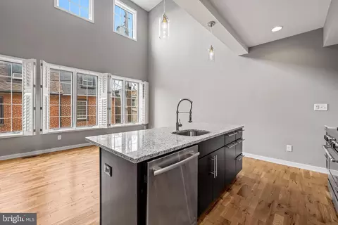 Other - 705 S Durham St, Baltimore, MD 21231 photo 3 of 15
