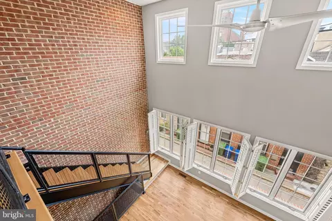 Entry Way - 705 S Durham St, Baltimore, MD 21231 photo 2 of 3