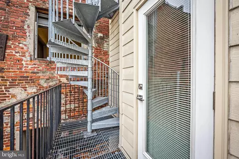 Exterior - 705 S Durham St, Baltimore, MD 21231 photo 2 of 3