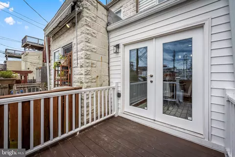 Exterior - 410 E Fort Ave, Baltimore, MD 21230 photo 4 of 5