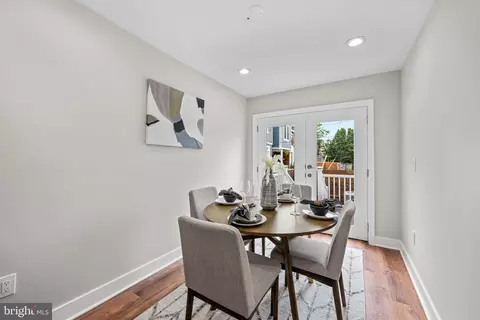 Dining - 410 E Fort Ave, Baltimore, MD 21230 photo 1 of 2