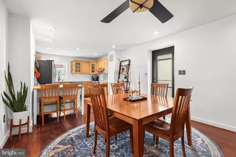 Dining - 3200 E Lombard St, Baltimore, MD 21224 photo 2 of 2