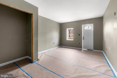Living - 2519 Mcculloh St, Baltimore, MD 21217 photo 2 of 2