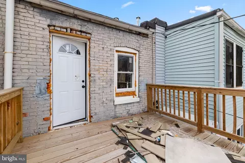 Exterior - 2519 Mcculloh St, Baltimore, MD 21217 photo 2 of 4