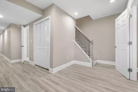 Entry Way - 145 N Monastery Ave, Baltimore, MD 21229 photo 9 of 12