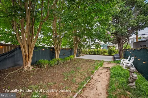 Exterior - 3527 Falls Rd, Baltimore, MD 21211 photo 5 of 6