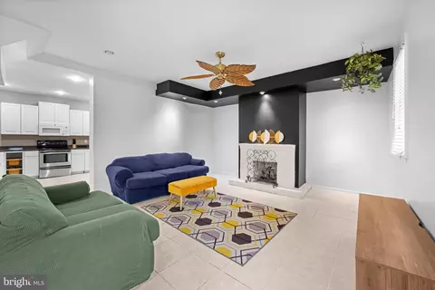 Living - 3527 Falls Rd, Baltimore, MD 21211 photo 2 of 2