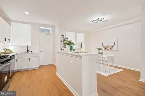 Entry Way - Undisclosed, Baltimore, MD 21218 photo 7 of 7