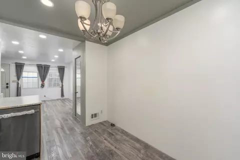 Entry Way - 306 Imla St, Baltimore, MD 21224 photo 4 of 9
