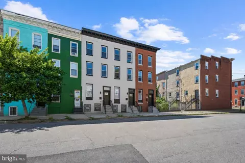 Exterior - 126 N Mount St, Baltimore, MD 21223 photo 3 of 3