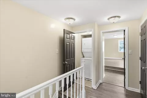 Entry Way - 1224 Eager St, Baltimore, MD 21202 photo 10 of 13