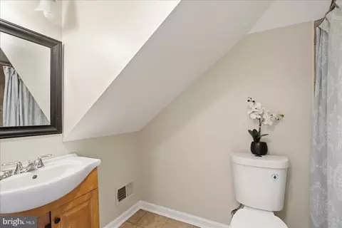 Bath - 1224 Eager St, Baltimore, MD 21202 photo 1 of 4