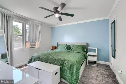 Bedroom - 821 Wicklow Rd, Baltimore, MD 21229 photo 3 of 5