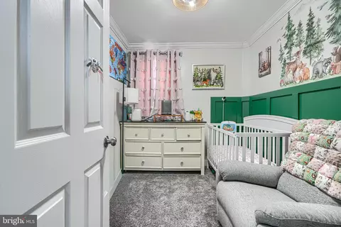Bedroom - 821 Wicklow Rd, Baltimore, MD 21229 photo 1 of 5