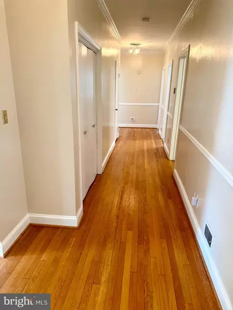 Entry Way - 6318 Winner Ave, Baltimore, MD 21215 photo 3 of 4