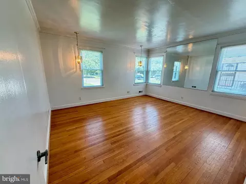 Living - 6318 Winner Ave, Baltimore, MD 21215 photo 11 of 13