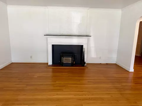 Living - 6318 Winner Ave, Baltimore, MD 21215 photo 4 of 13
