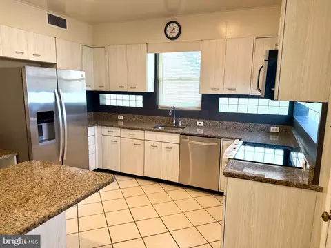 Kitchen - 6318 Winner Ave, Baltimore, MD 21215 photo 1 of 8