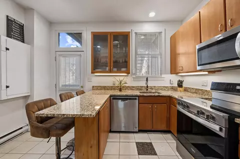 Kitchen - 2231 Eutaw Pl, Baltimore, MD 21217 photo 6 of 8