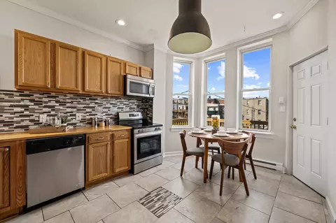 Kitchen - 2231 Eutaw Pl, Baltimore, MD 21217 photo 3 of 8