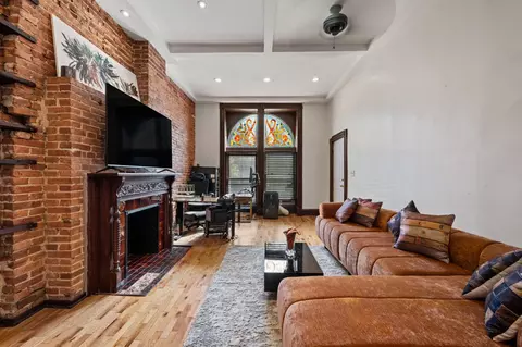 Living - 2231 Eutaw Pl, Baltimore, MD 21217 photo 4 of 5