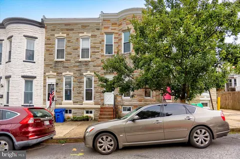 Exterior - 719 Berry St, Baltimore, MD 21211 photo 2 of 8