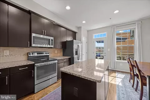 919 S Macon St, Baltimore, MD 21224 photo 8