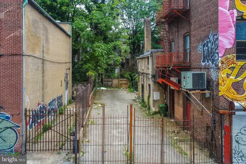 311 Tyson St, Baltimore, MD 21201 photo 6