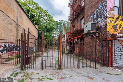 311 Tyson St, Baltimore, MD 21201 photo 4