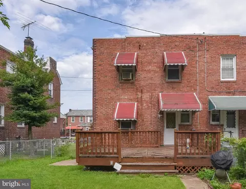 Exterior - 4639 Harcourt Rd, Baltimore, MD 21214 photo 5 of 9