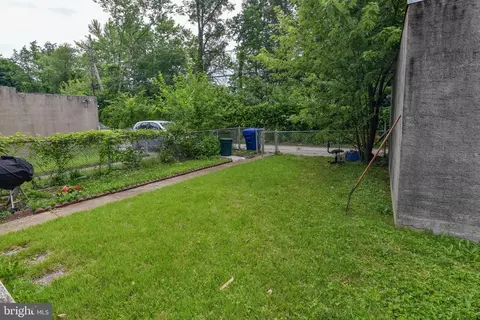 Exterior - 4639 Harcourt Rd, Baltimore, MD 21214 photo 4 of 9